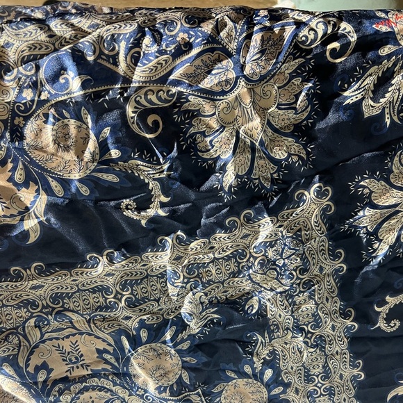 100% Silk Johnny Was Blue and Cream Paisley Scarf - Picture 1 of 3
